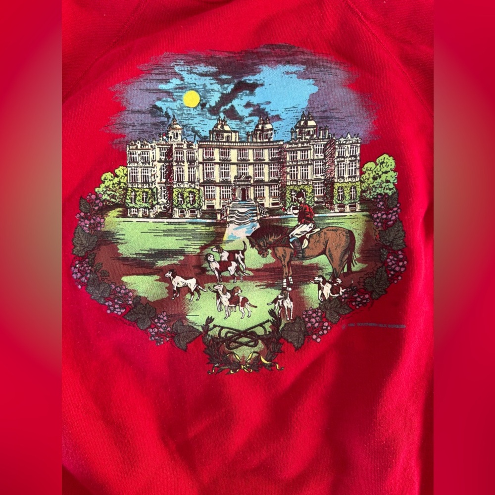 Vintage 80’s Red Fox Hunting Estate England Graphic Sweatshirt Size Medium